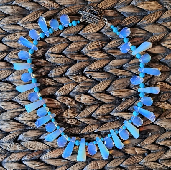 Opalite Bead Choker - Picture 3 of 7